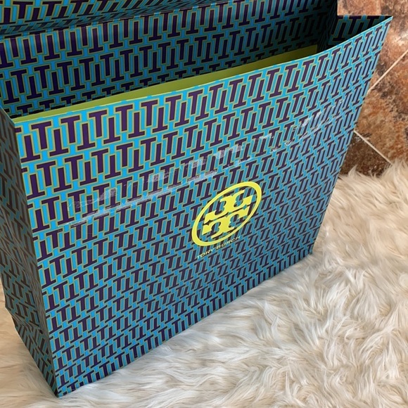 Designer Tory Burch Blue Purple and Green Paper Shopping Bag with Bow - Picture 7 of 9
